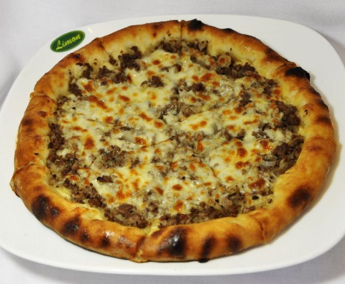 Kıymalı Pide